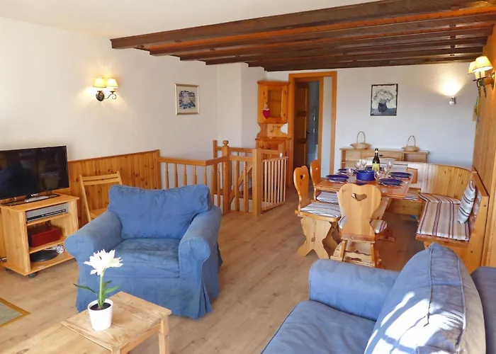 Apartament Le Mont Blanc 2 By Interhome